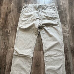 Like New Calvin Klein khakis-34x30